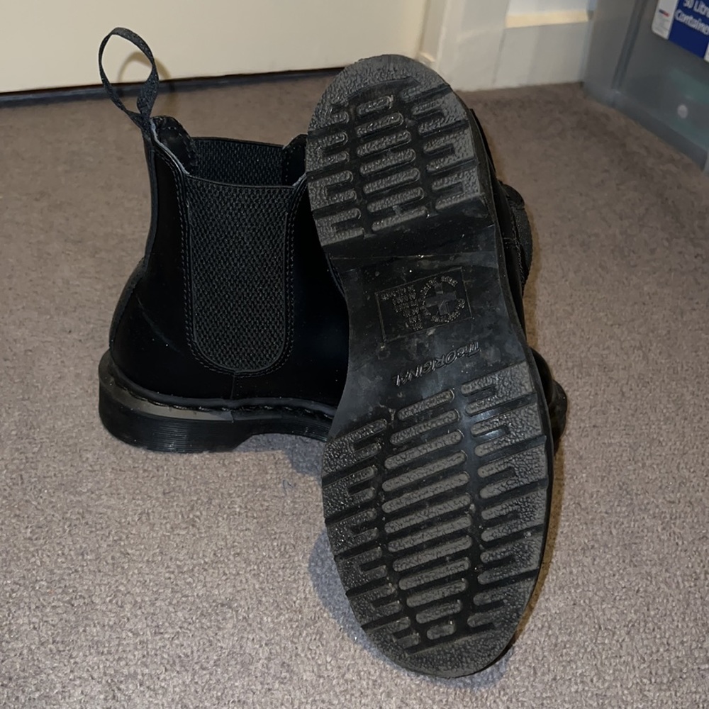Dr. Martens 2976 Mono blk Chelsea boot - Picture 3 of 5